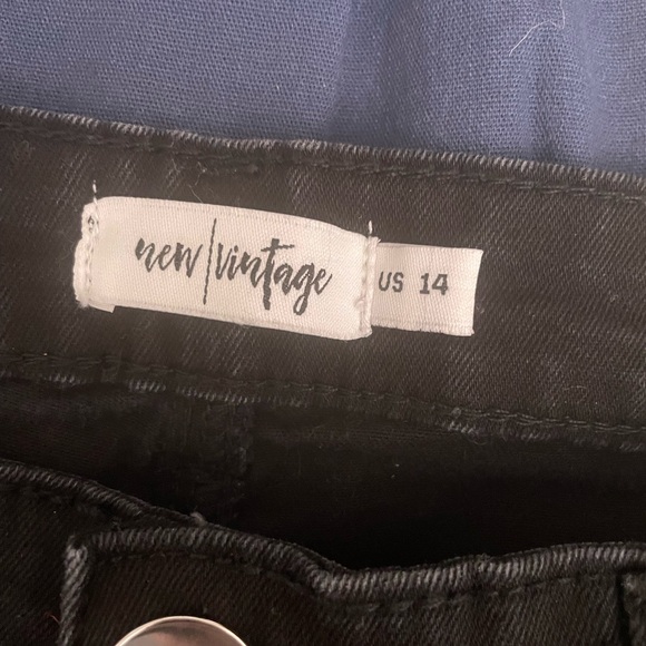 Black flare jeans size 14, new vintage - Picture 2 of 6